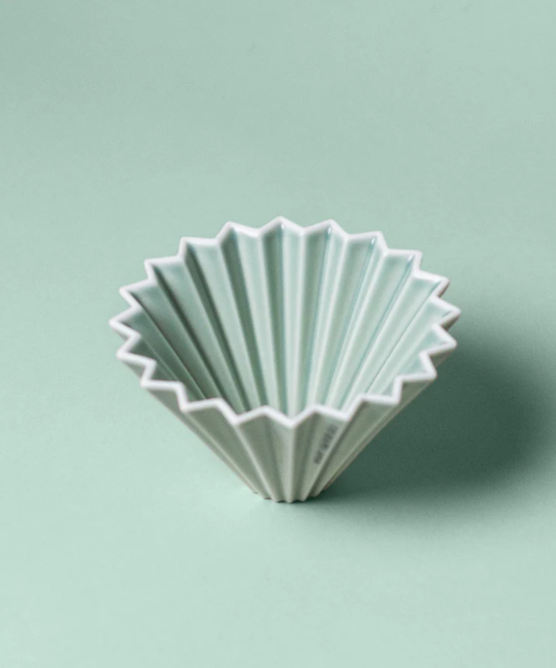Momenti of Flow: Origami Pour-Over Bundle